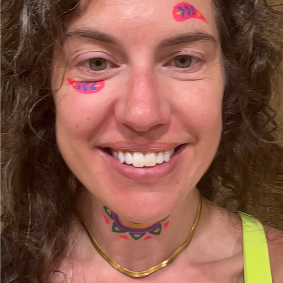 Meet your Posher, Meg - Picture 8 of 11